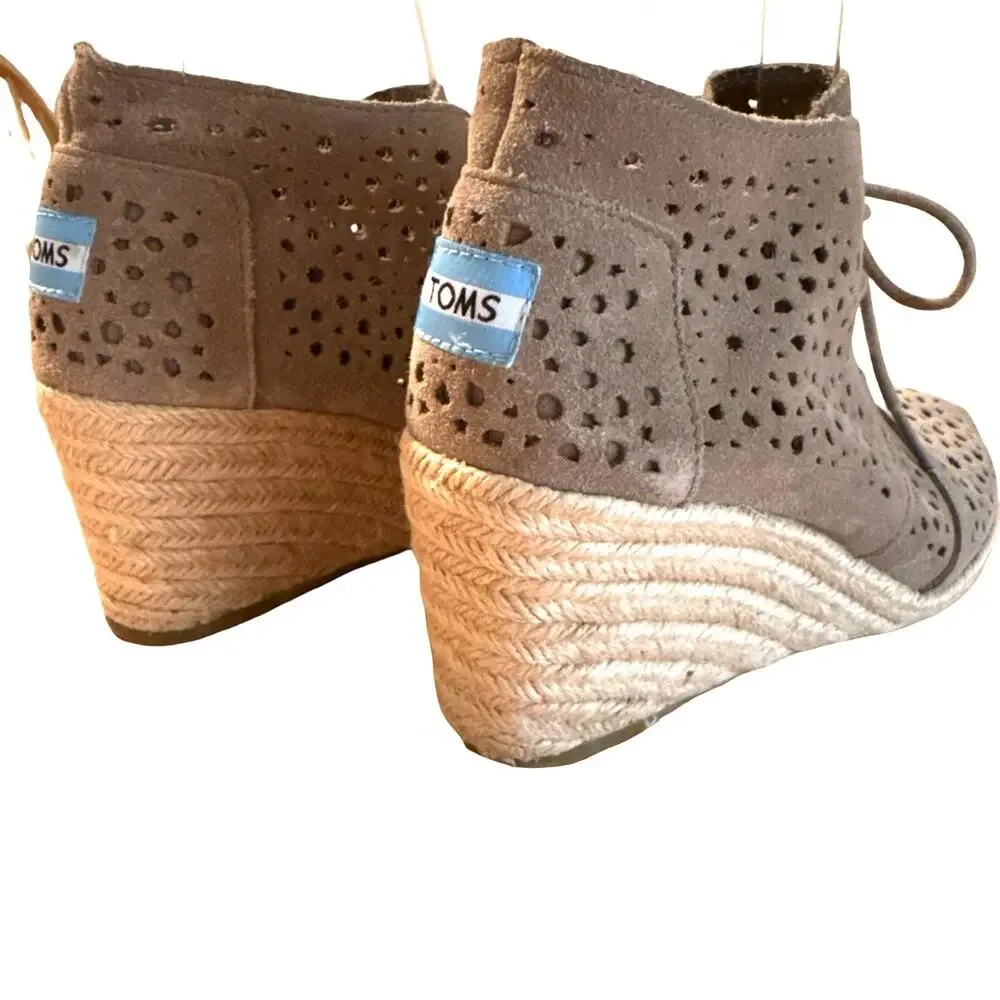 Toms Suede Leather Laser Cut Out Espadrille Wedge Ankle Booties Shoes sz 6.5